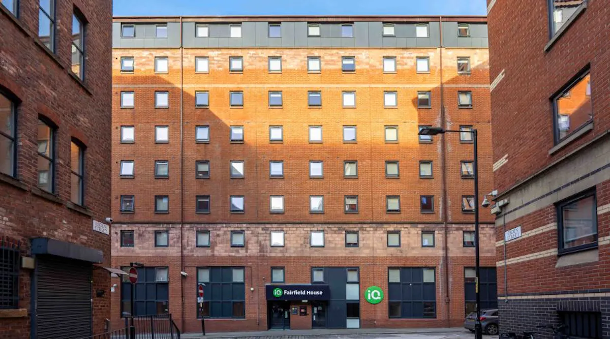 BUILDING BUILDING