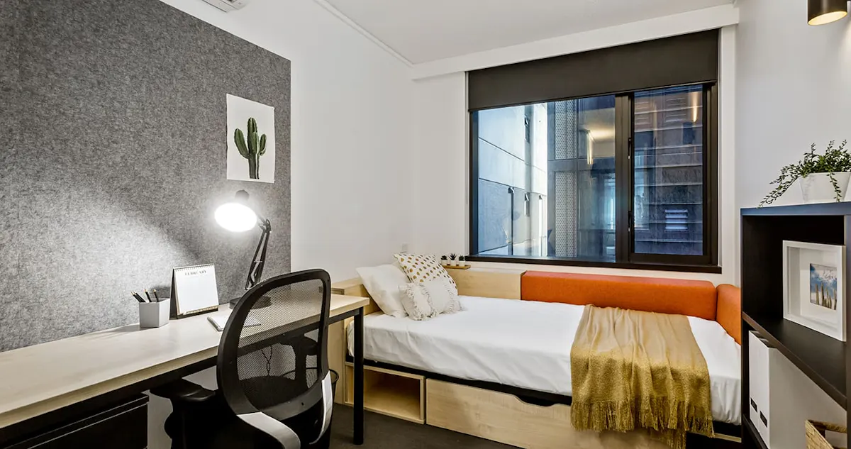 Single Bedroom- 5 Share Apt ROOM