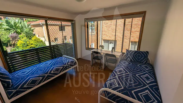 Shared Room room image 2