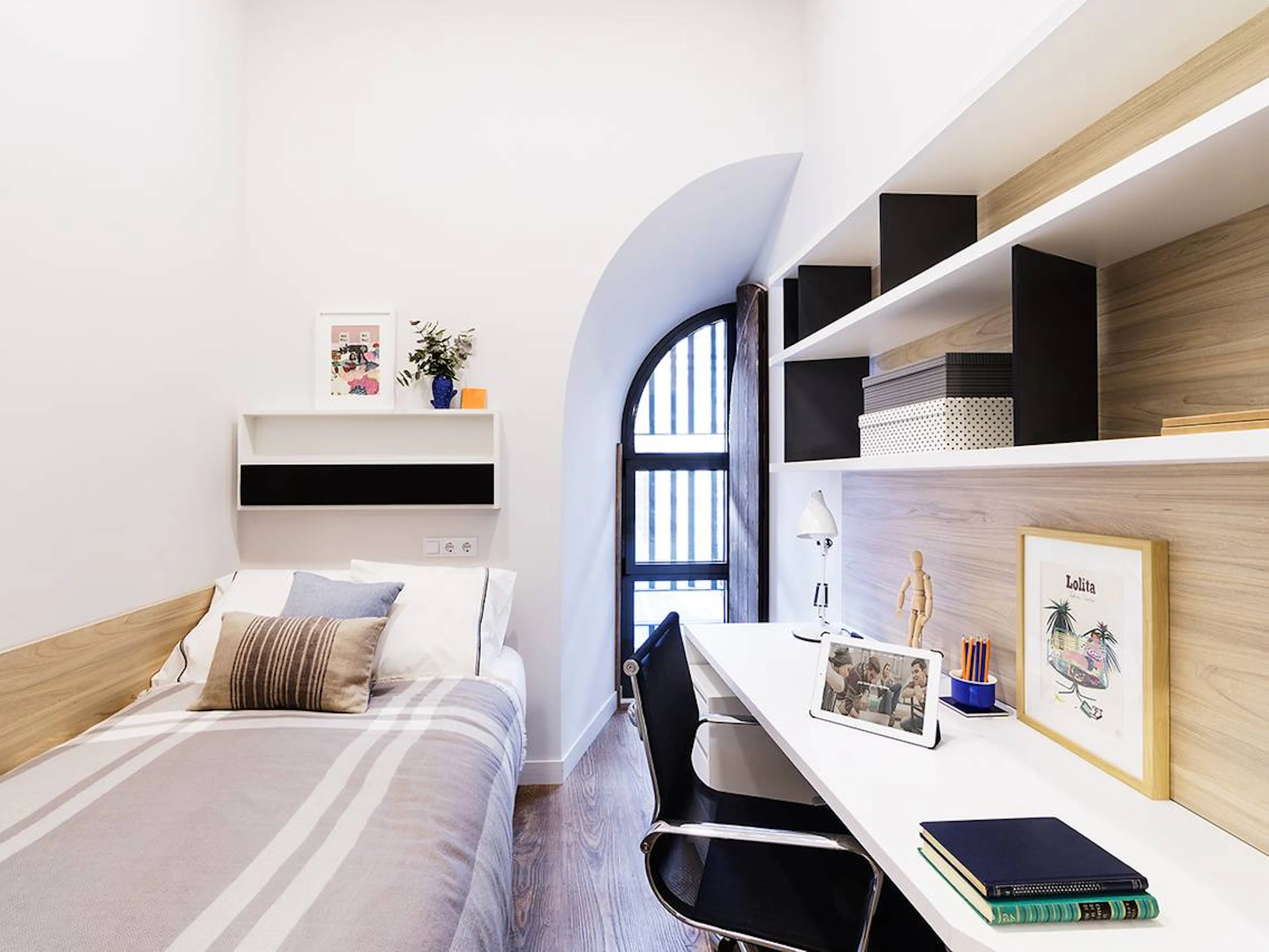 Individual ROOM 4