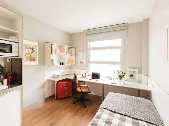 Individual Room room image 1