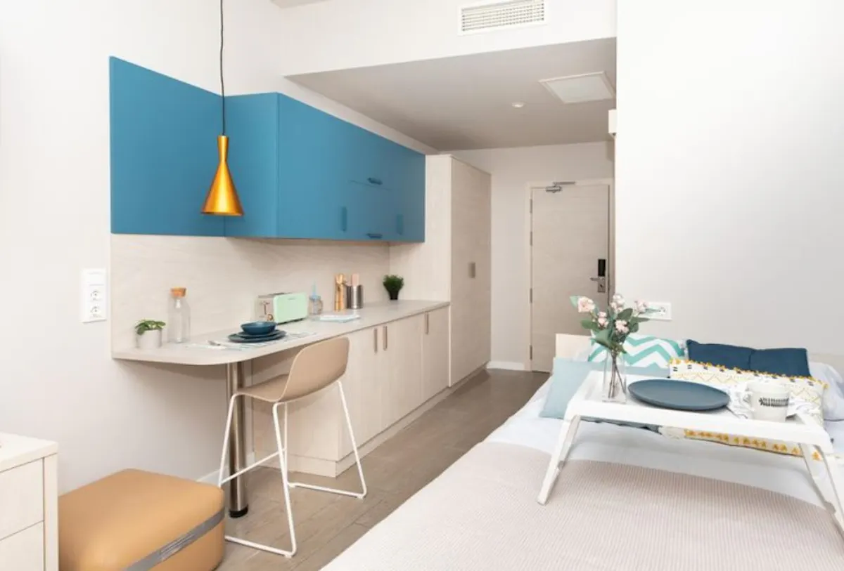 Individual with terrace ROOM