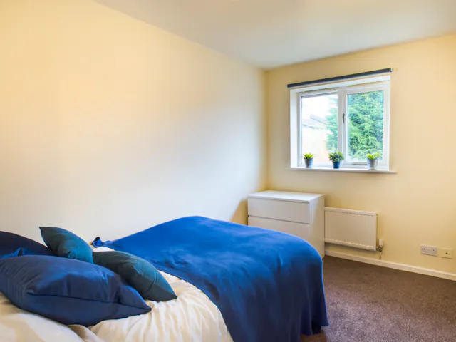 2 Bedroom Apartment room image 1
