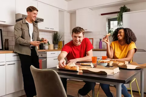 clarence-dock-village-leeds-KITCHEN