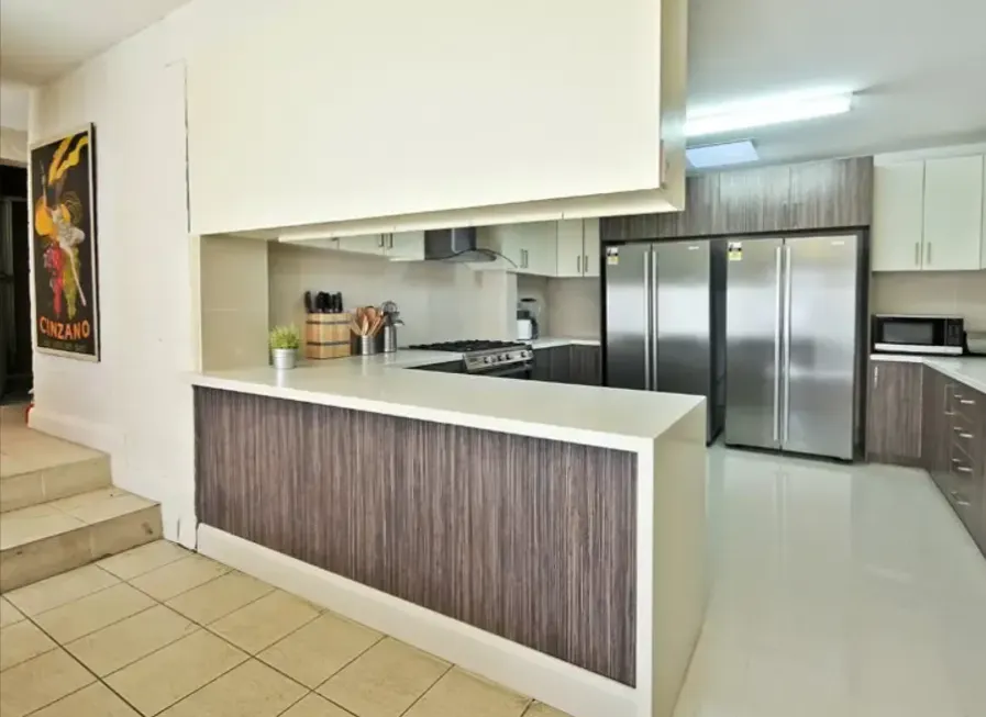 Room 10A KITCHEN 1