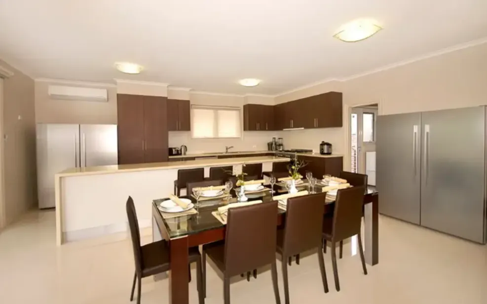 Room 4 KITCHEN 4