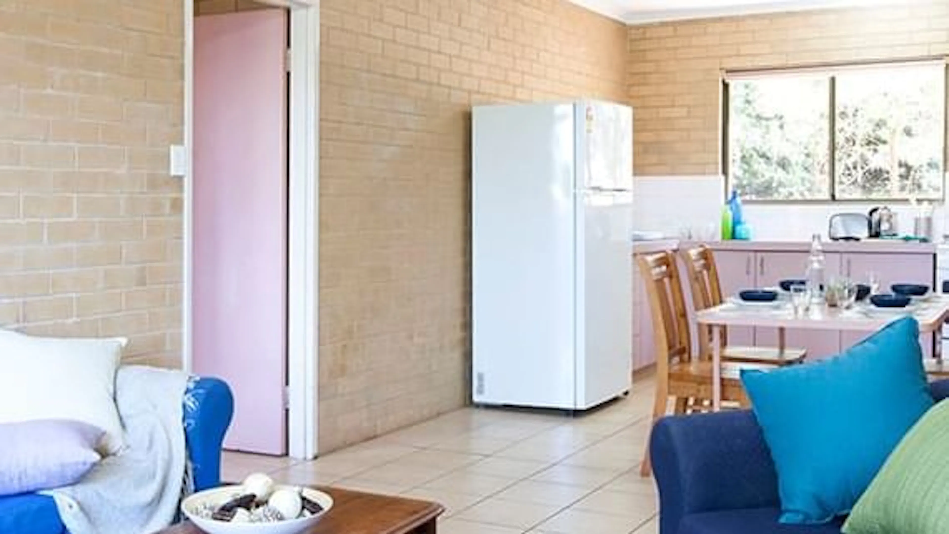 4 Bed Apartment KITCHEN 3