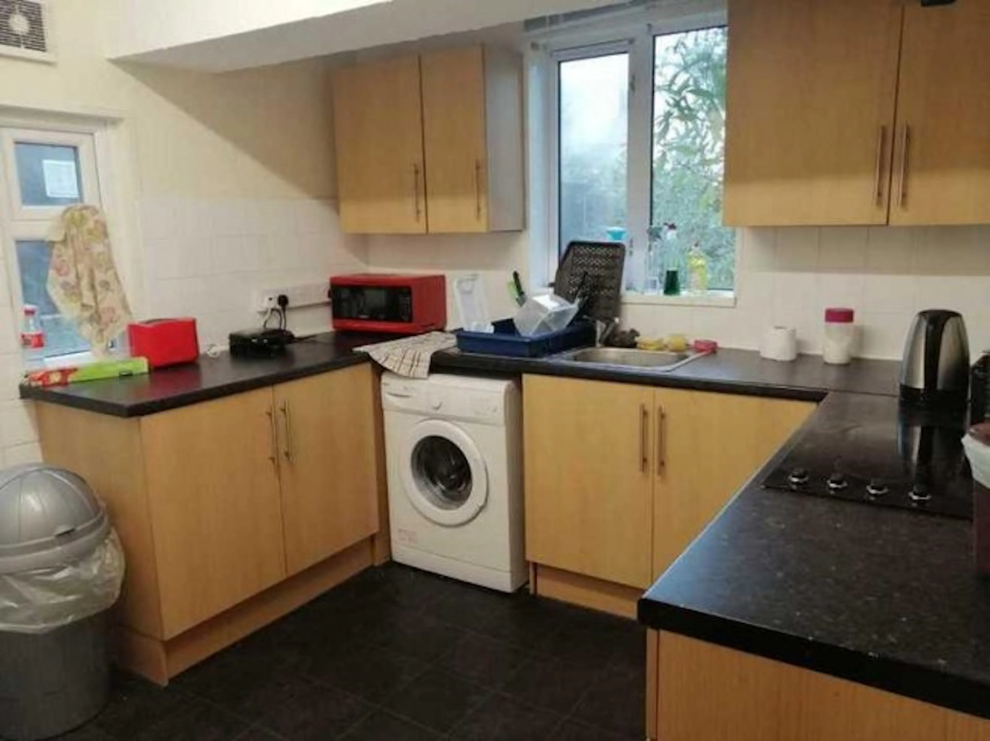 5 Bedroom Apartment KITCHEN 3