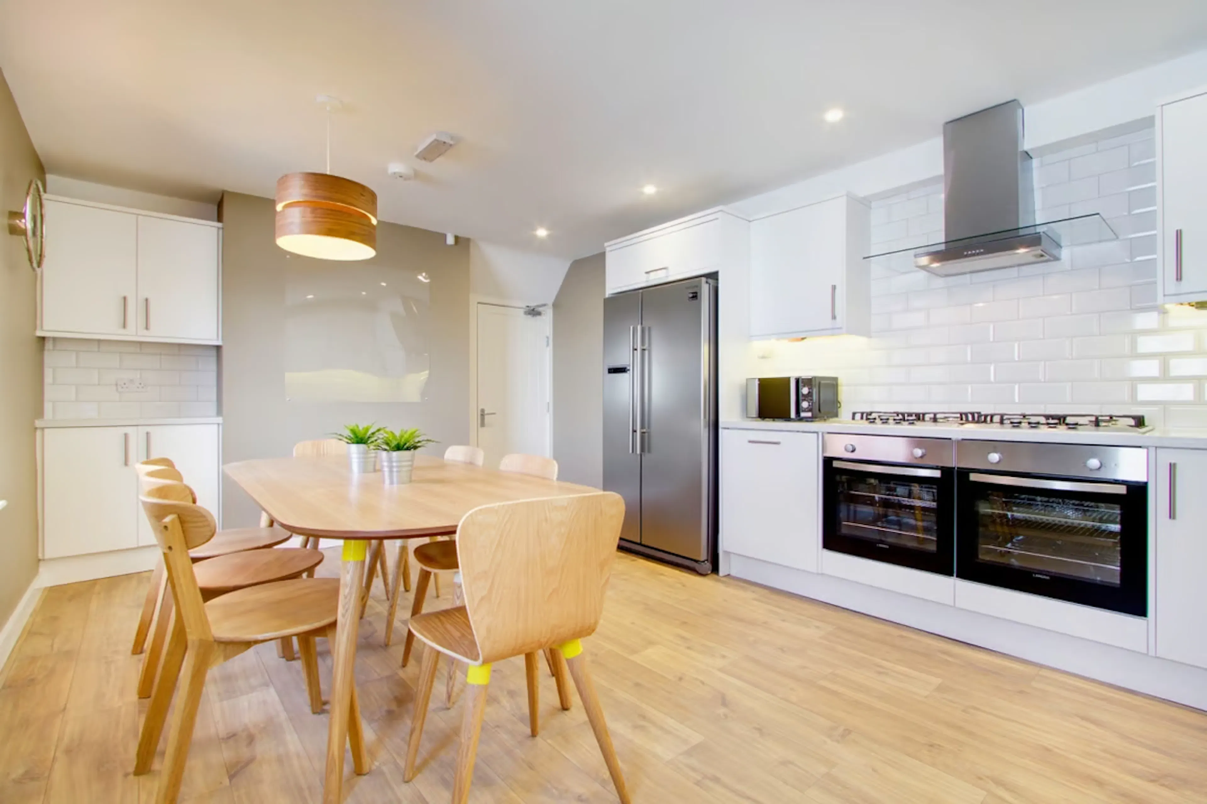 7 Bedroom Apartment KITCHEN 1