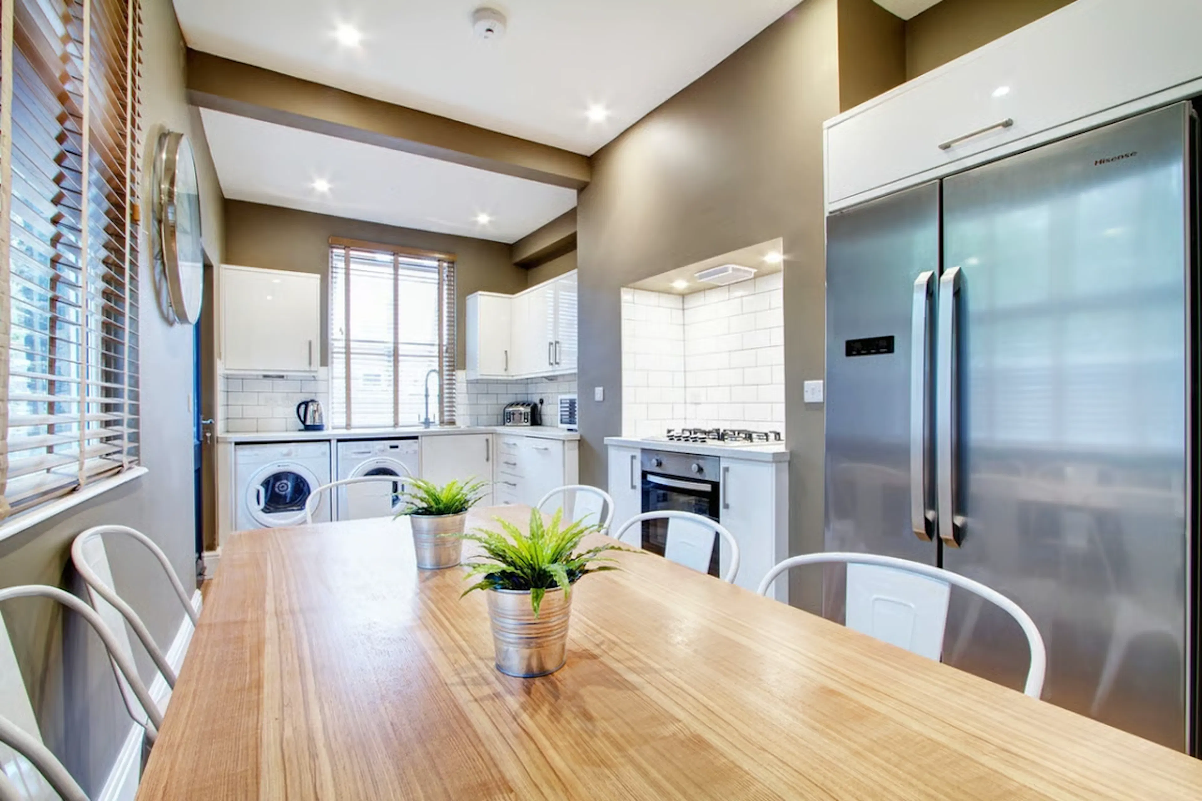 5 Bedroom Apartment KITCHEN 2