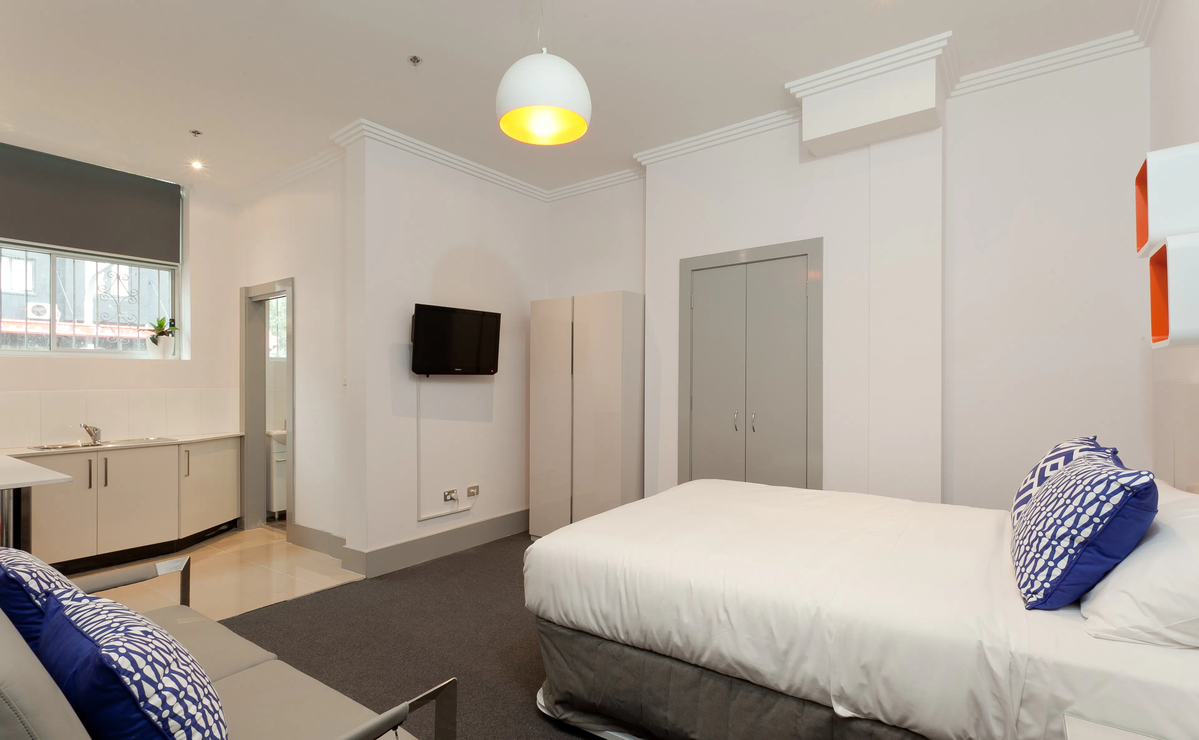 ROOM ROOM 4