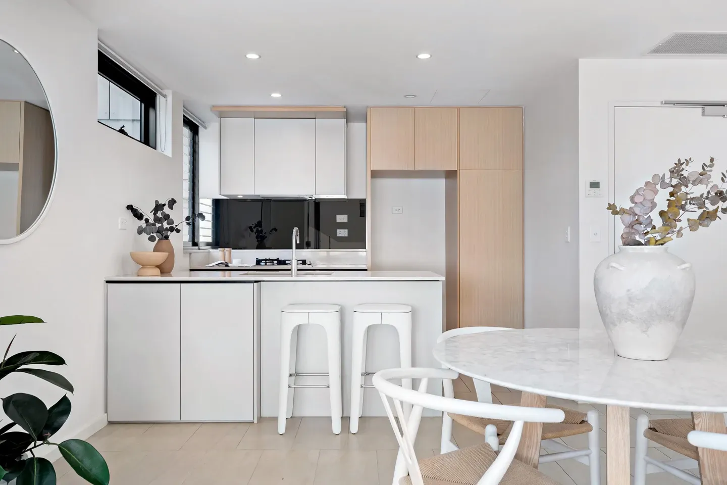 1 Bedroom Apartment KITCHEN 4