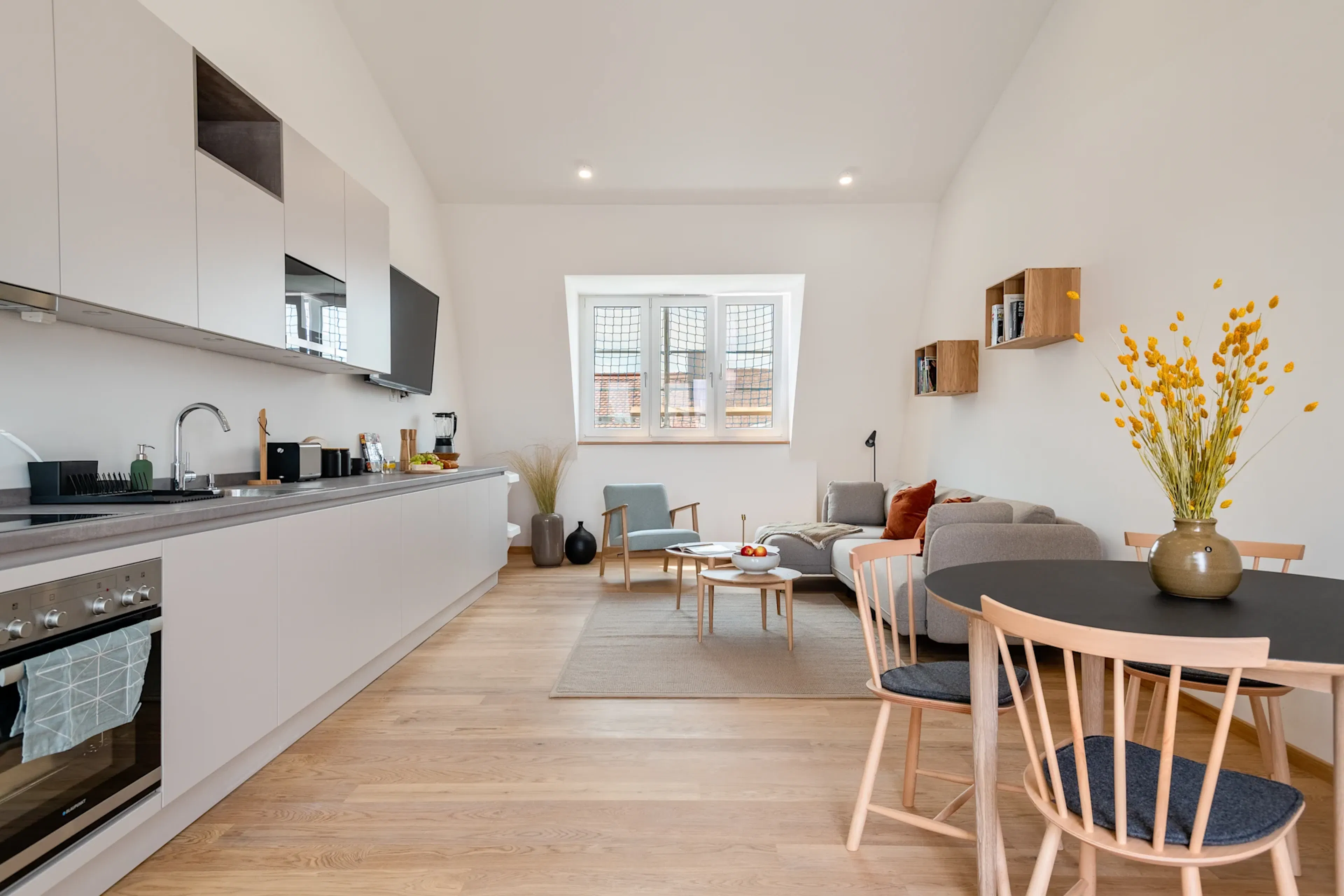 Room 1 Standard+ KITCHEN 3