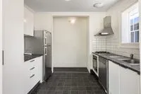 Room-1B (7 Bed, 3 Bath) KITCHEN 2