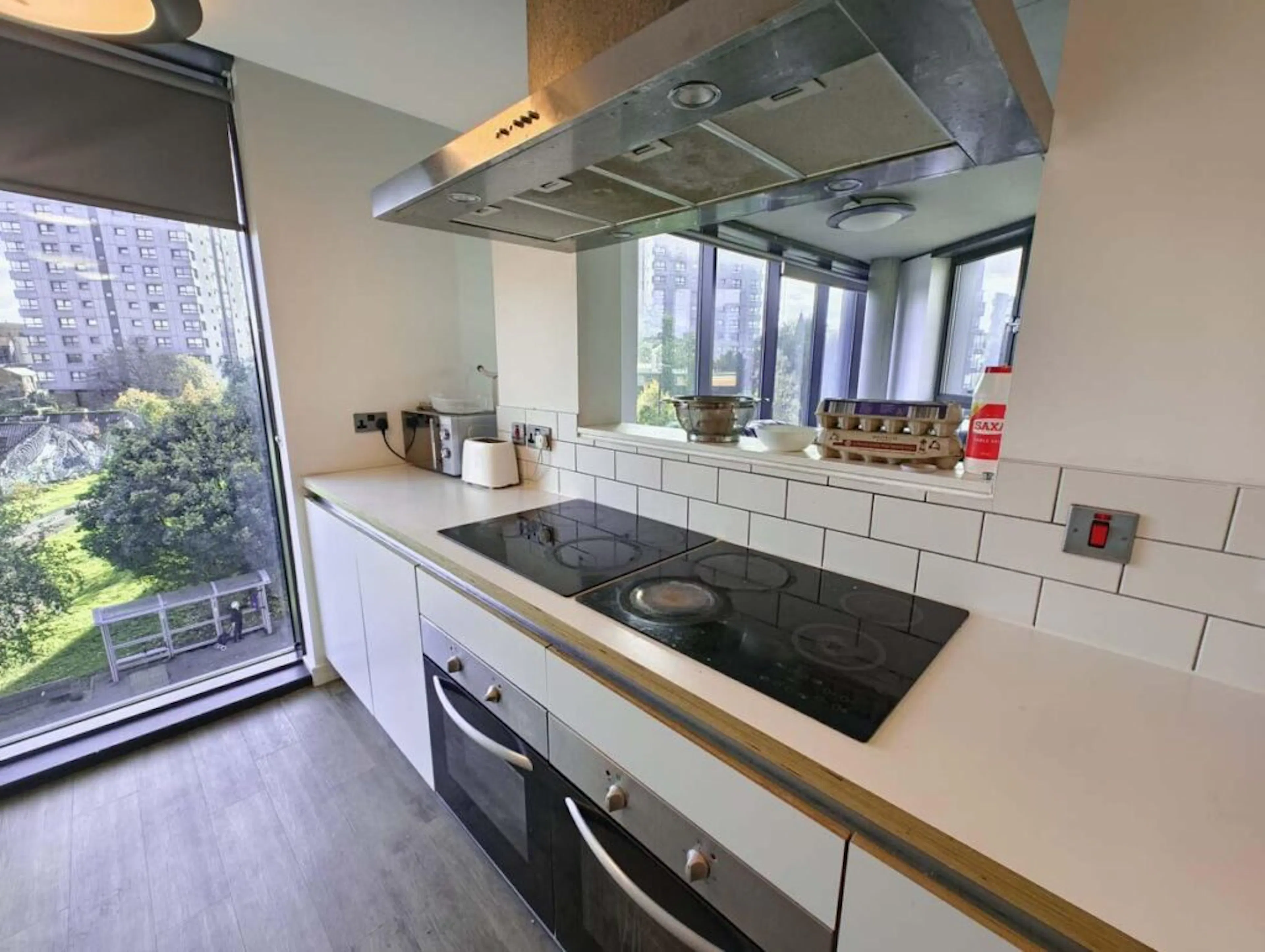 Silver Ensuite KITCHEN 2