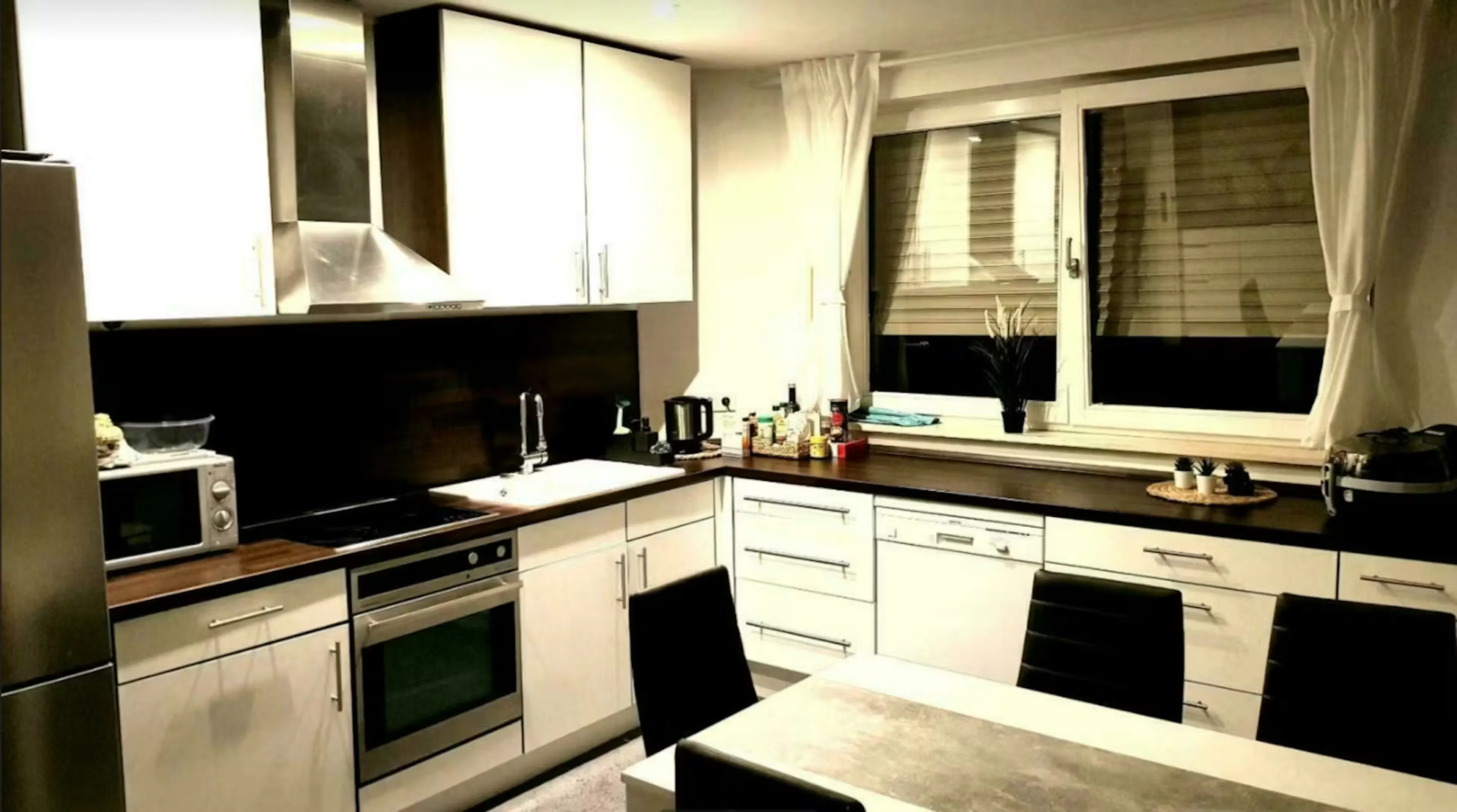 Private Room KITCHEN 2