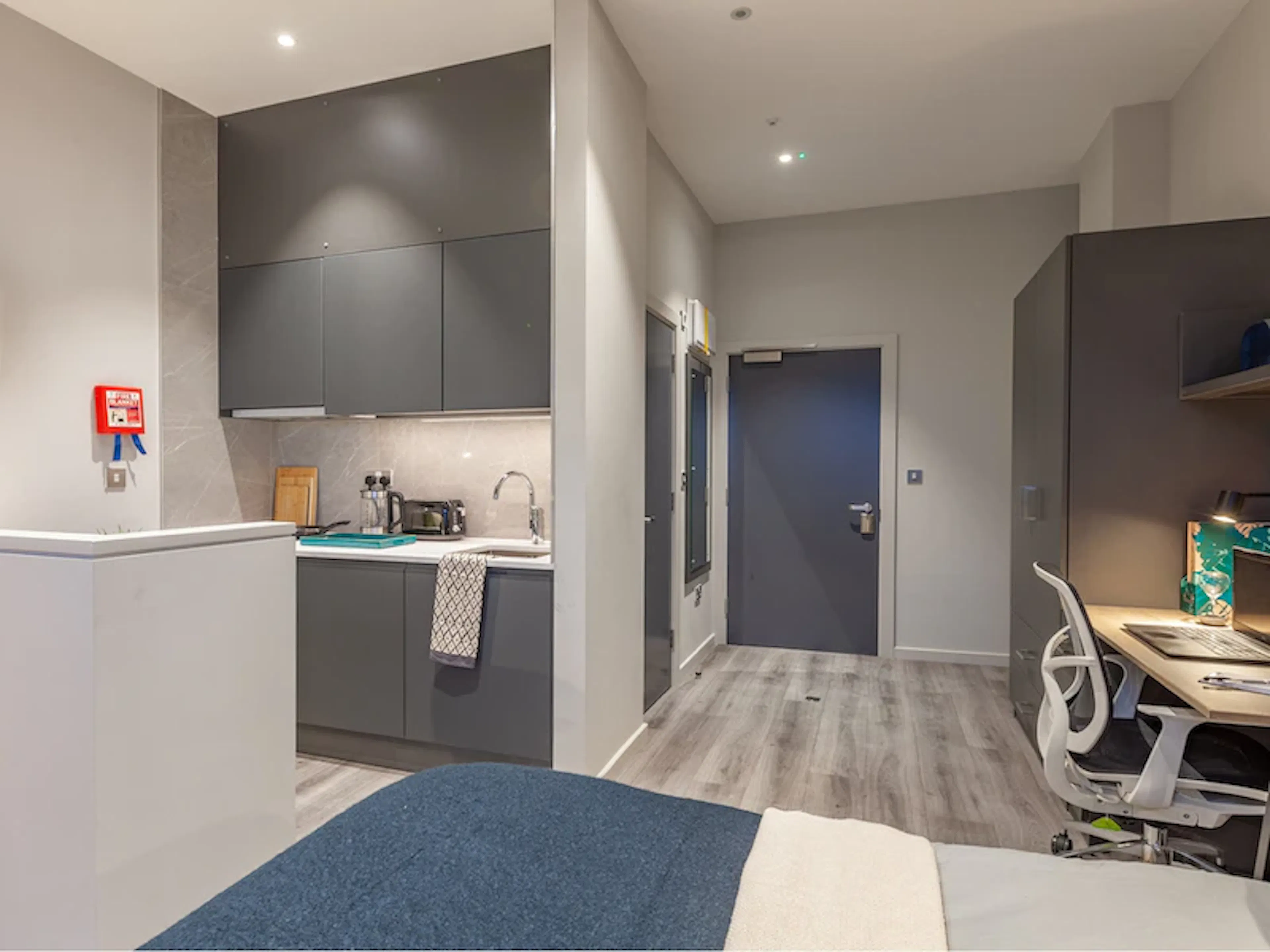 Classic Studio Plus KITCHEN 4