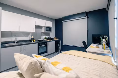 ash-grove-court-guildford-guildford-KITCHEN