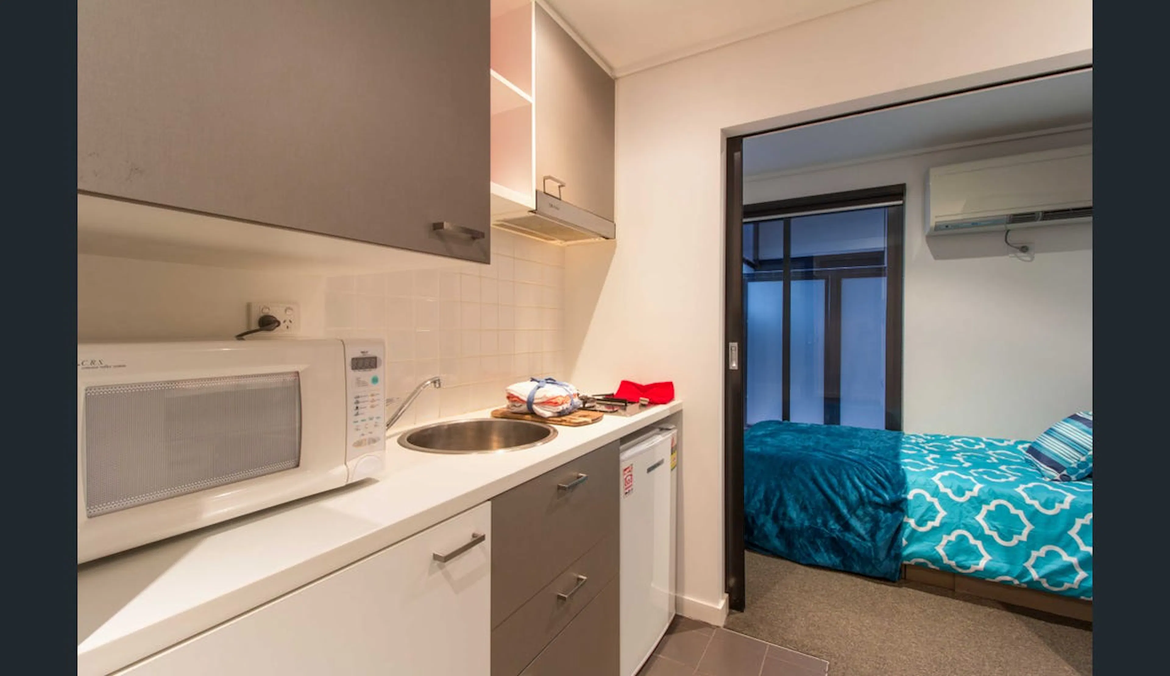 1 Bedroom Apartment KITCHEN 2