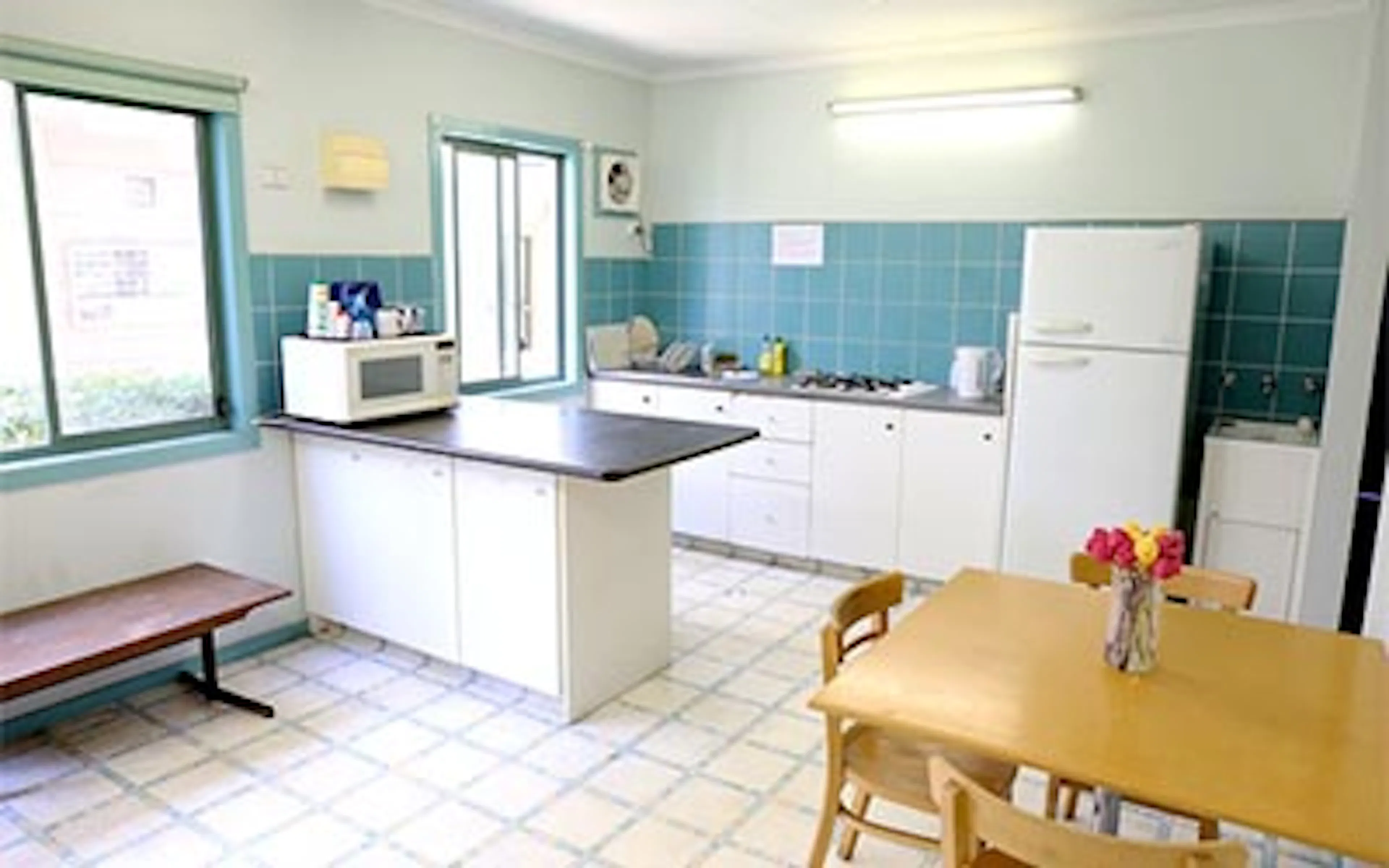 4 or 5 Bedroom Apartment KITCHEN 2