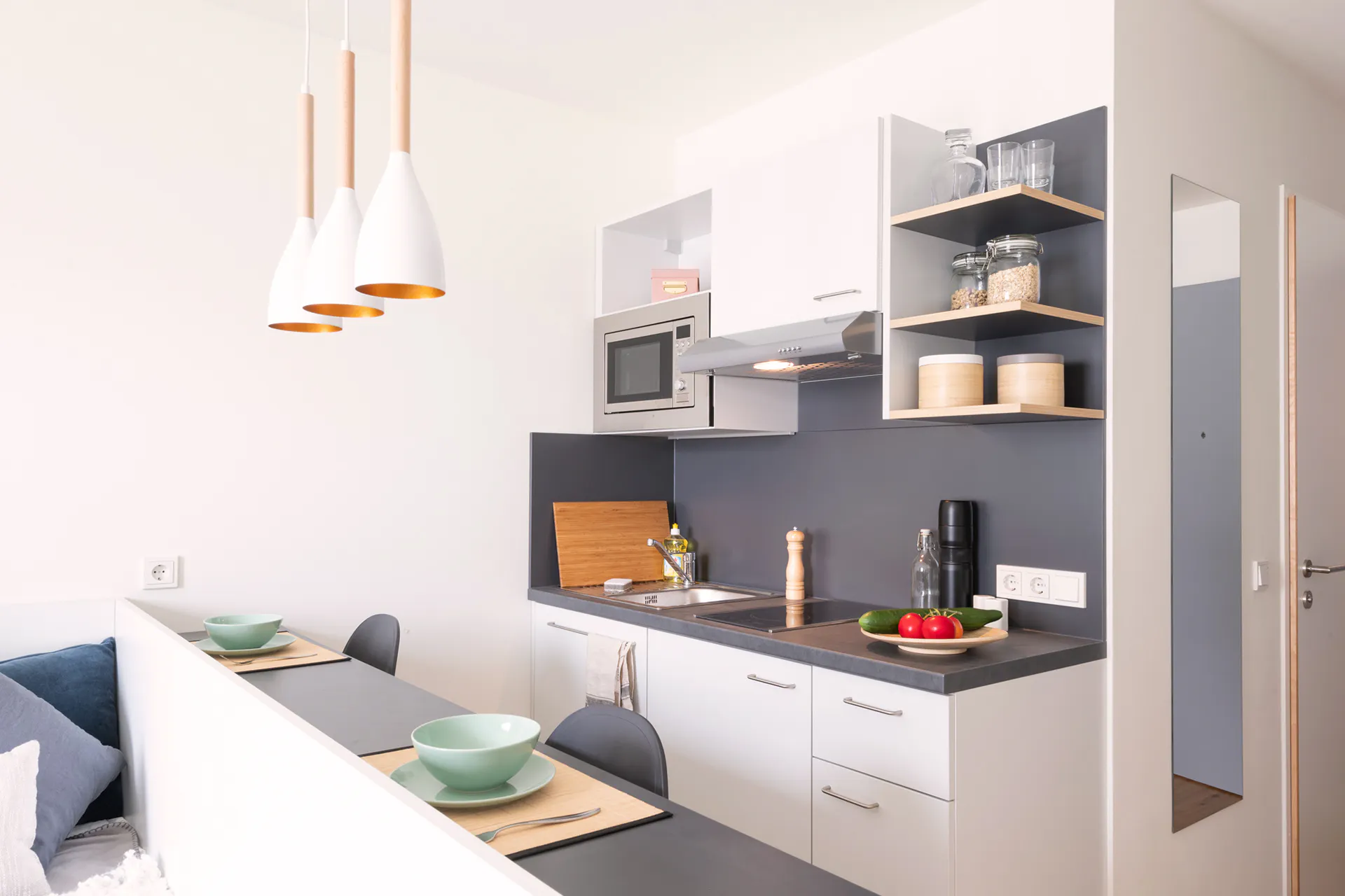 Single Studio (Lower Floor) KITCHEN 2