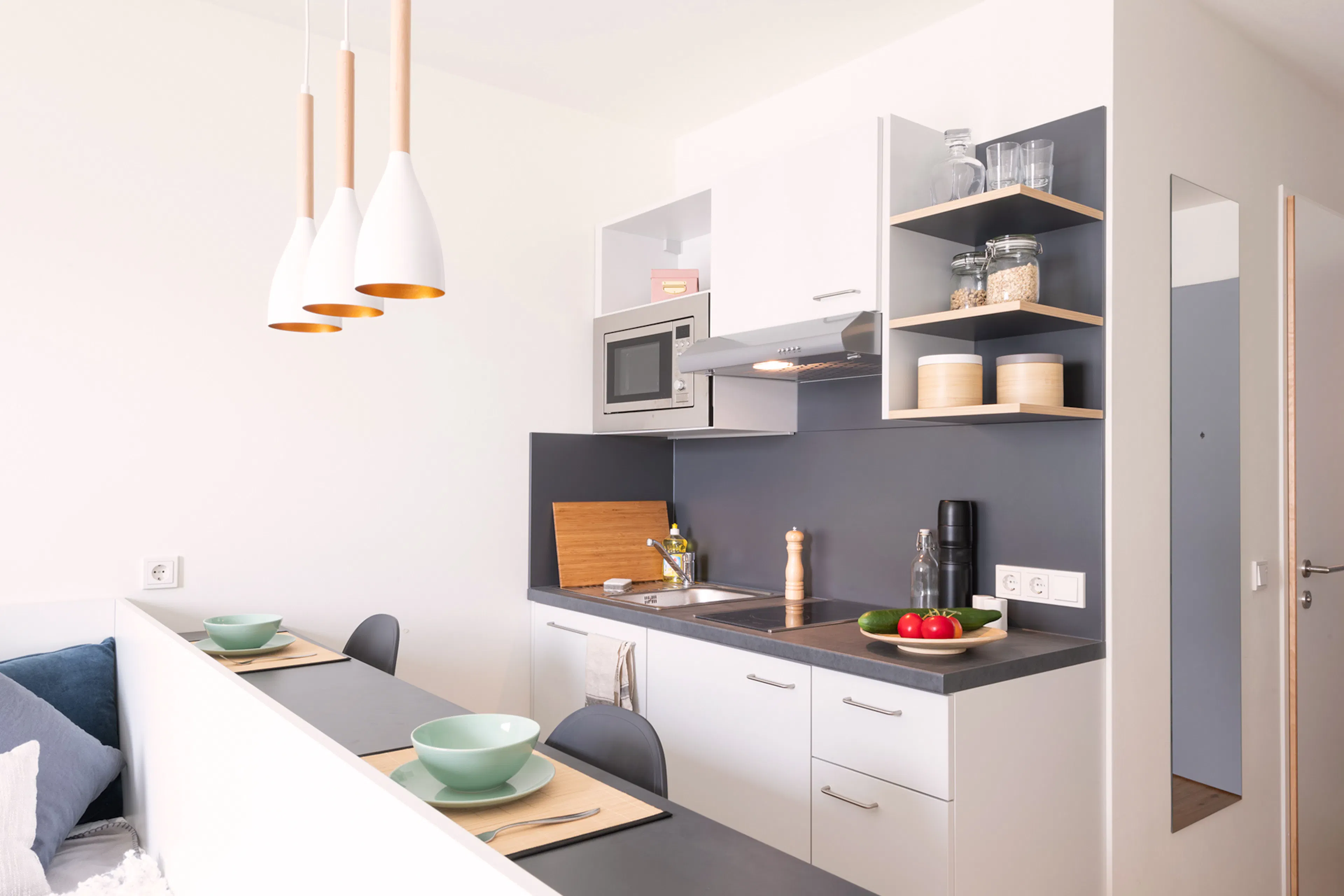 Single Studio (Lower Floor) KITCHEN 2