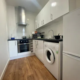 Large Premier KITCHEN 2