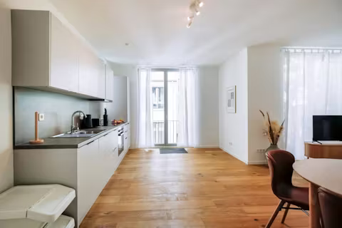 flora-16-berlin-KITCHEN