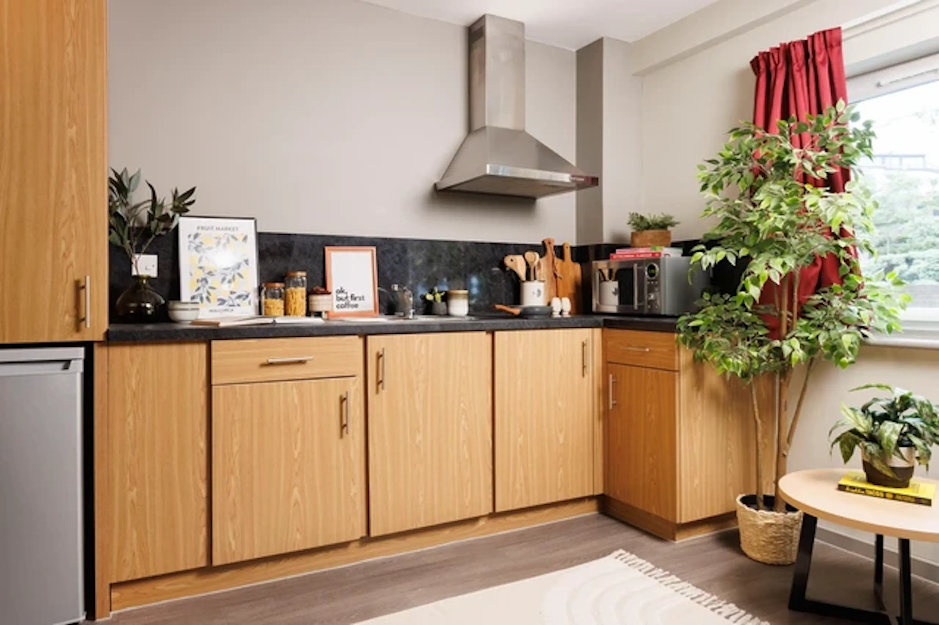 Studio Extra Large Standard Double KITCHEN 1