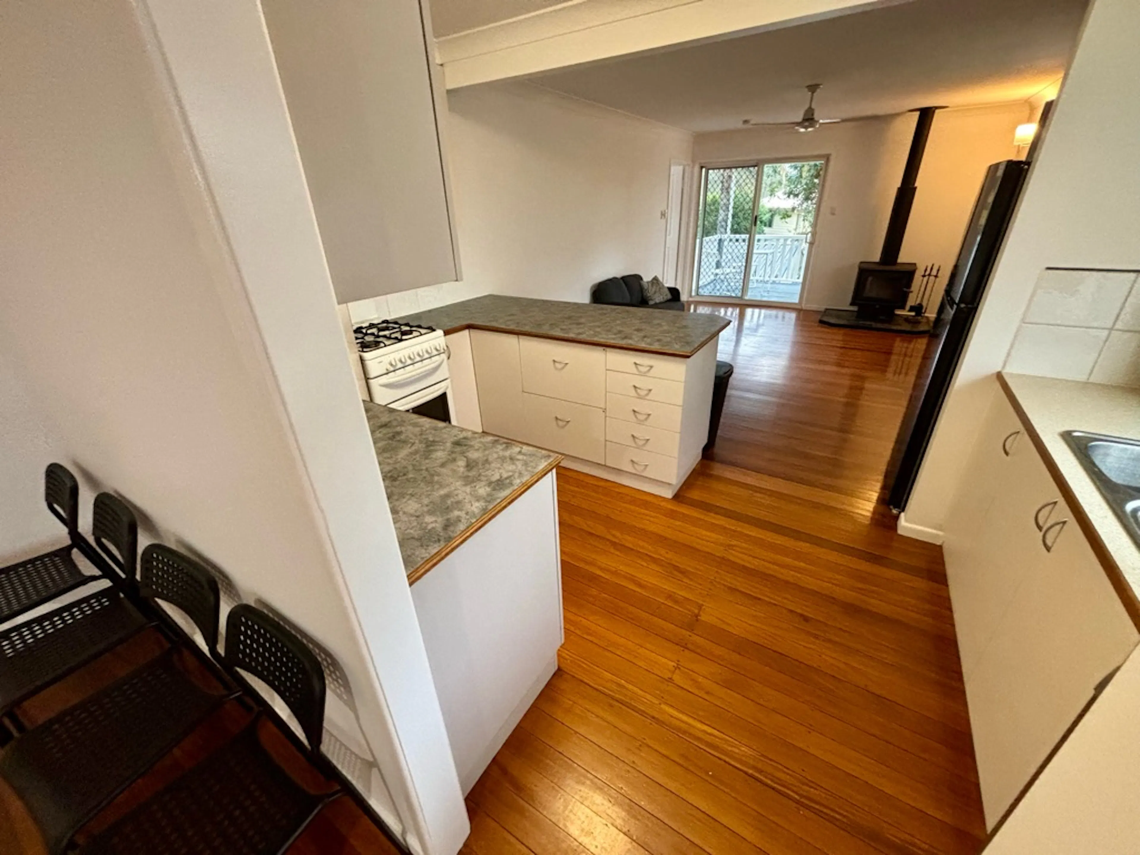 Room 2 KITCHEN 2
