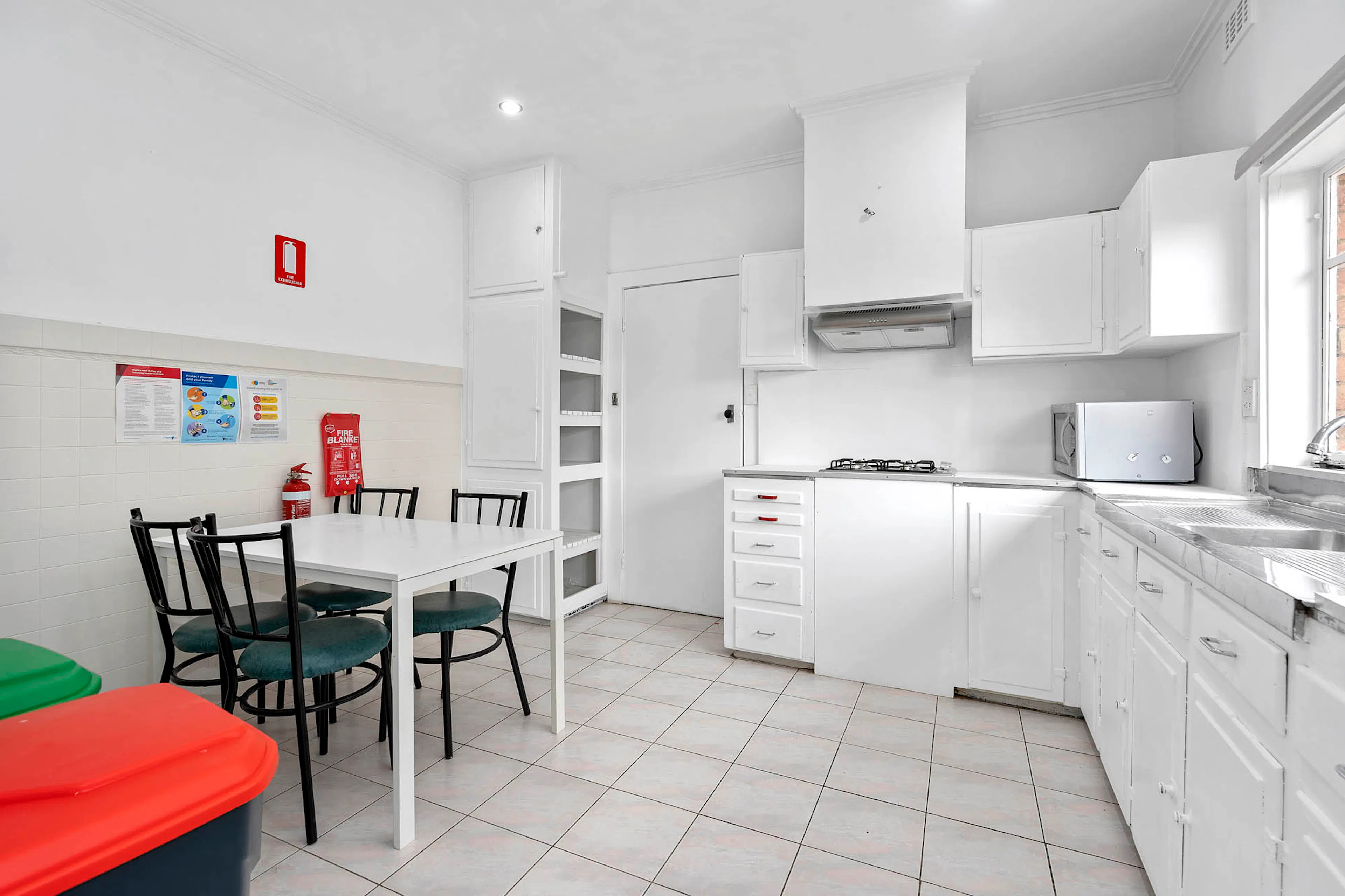 Double Room KITCHEN 3