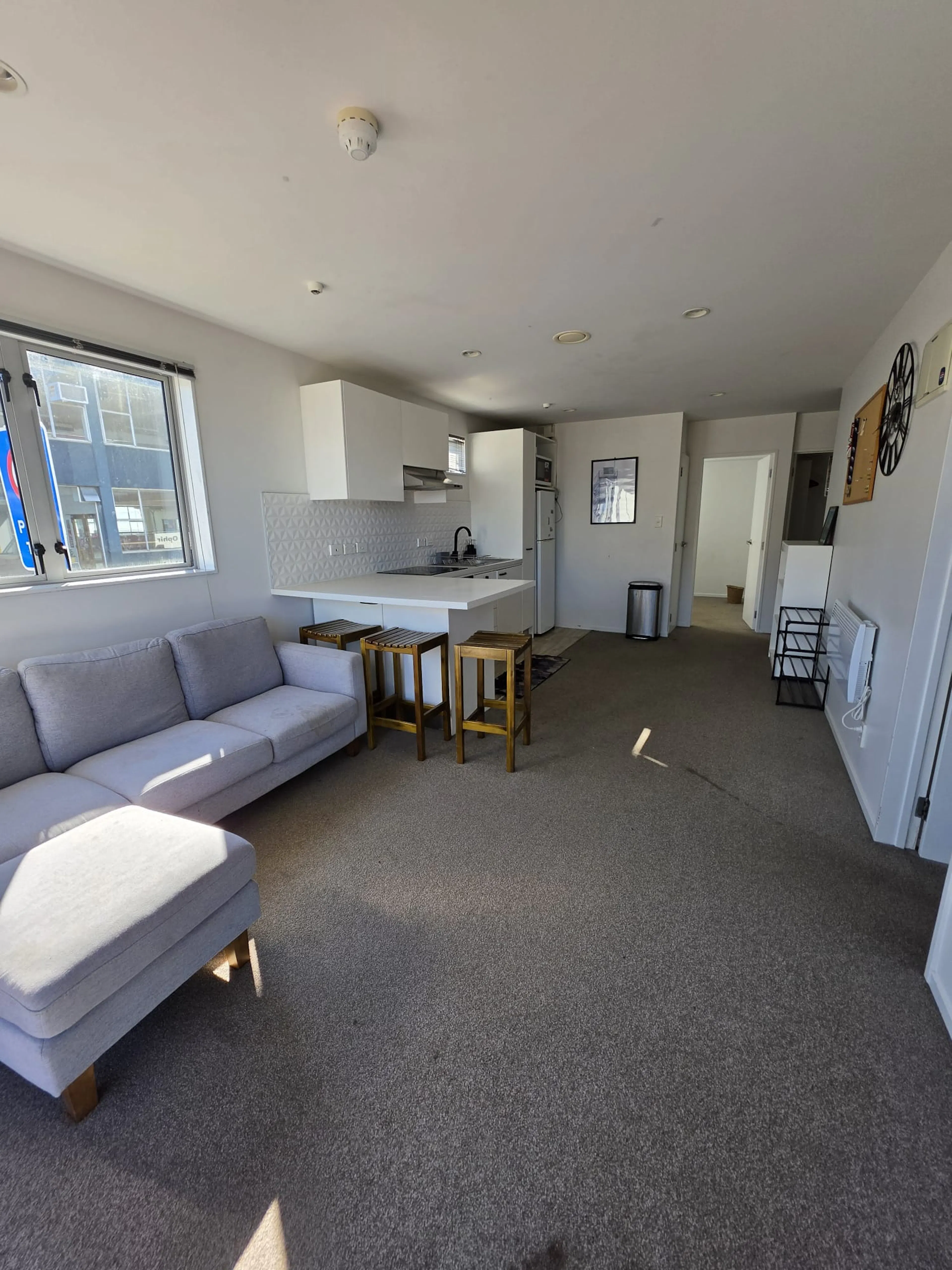 Room 1 (Bed 3, Bath 2) KITCHEN 1