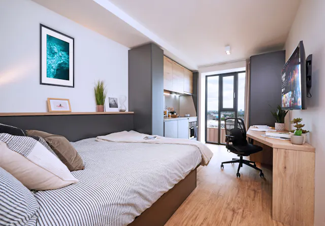 Lite room image 1