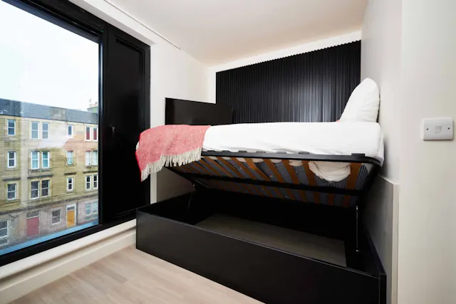 Lite room image 1