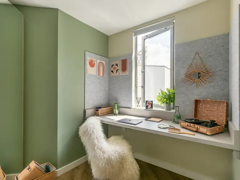 Large En-Suite