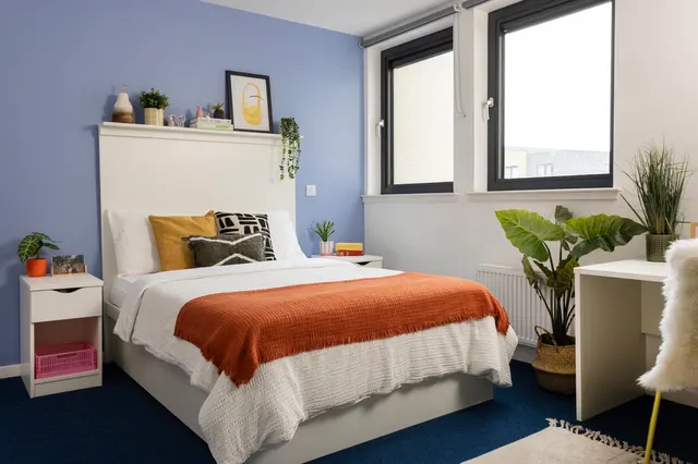 Studio Large High Double room image 1