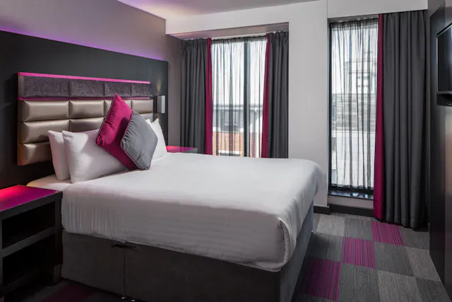 The Penthouse Suite room image 1