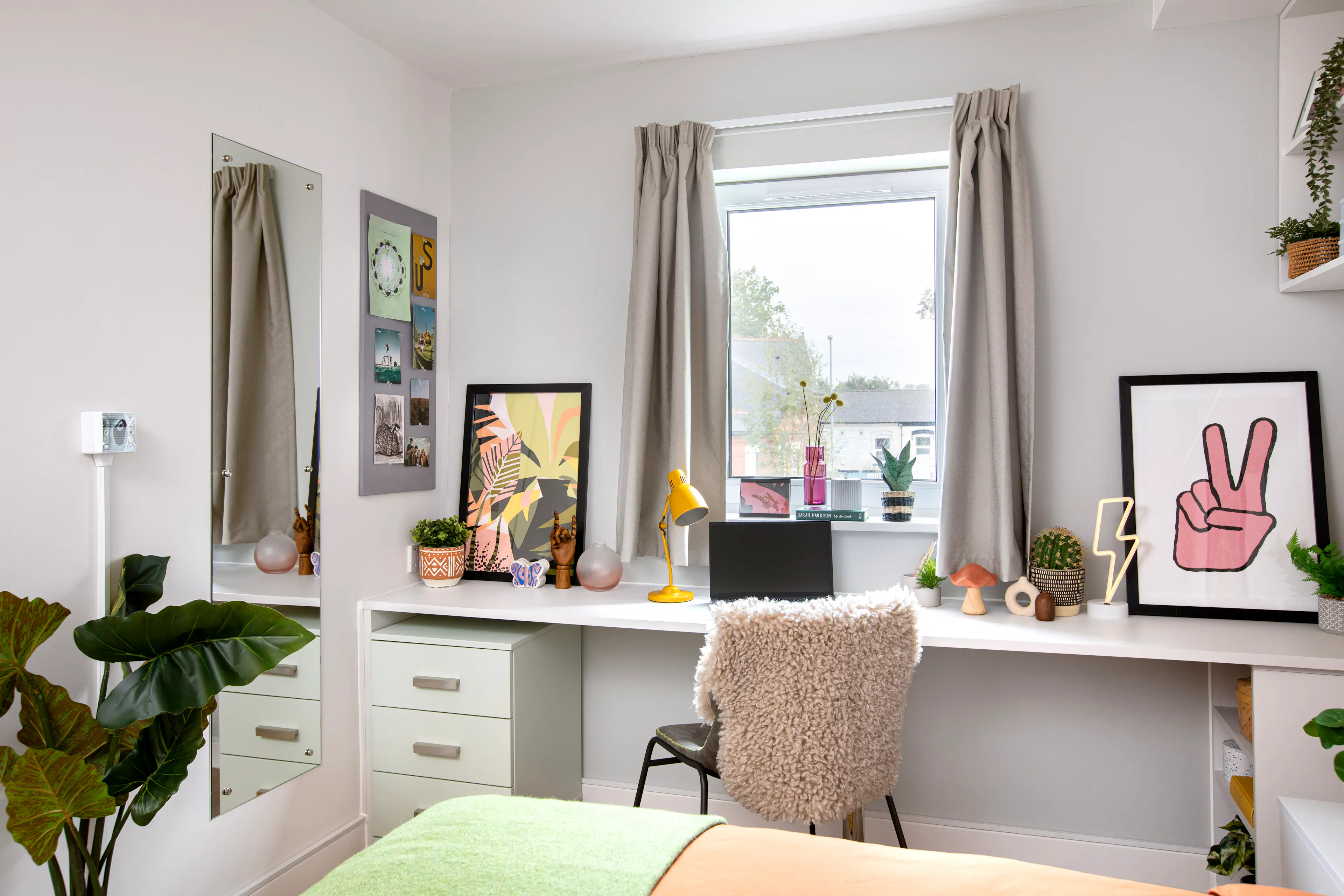 En-Suite, Premium Range 1 ROOM 4