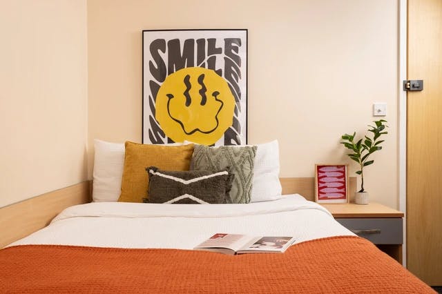 Non Ensuite: Two Bed Flat Standard Single