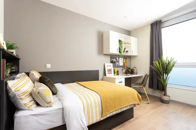 Wheelchair Accessible Ensuite Double