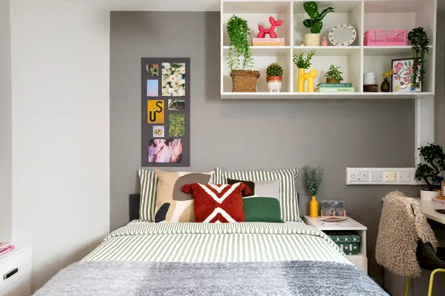 Studio Medium High Double room image 1