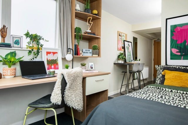 elizabeth-croll-house-london-Studio Medium Standard Double