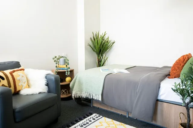 Studio Large High Double room image 1