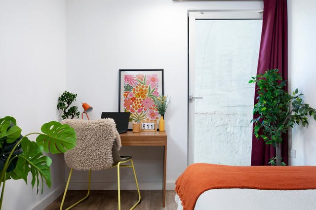 student-living-heights-london-Studio Small High Double