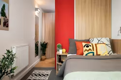 wellington-lodge-london-Ensuite Extra Large High Double