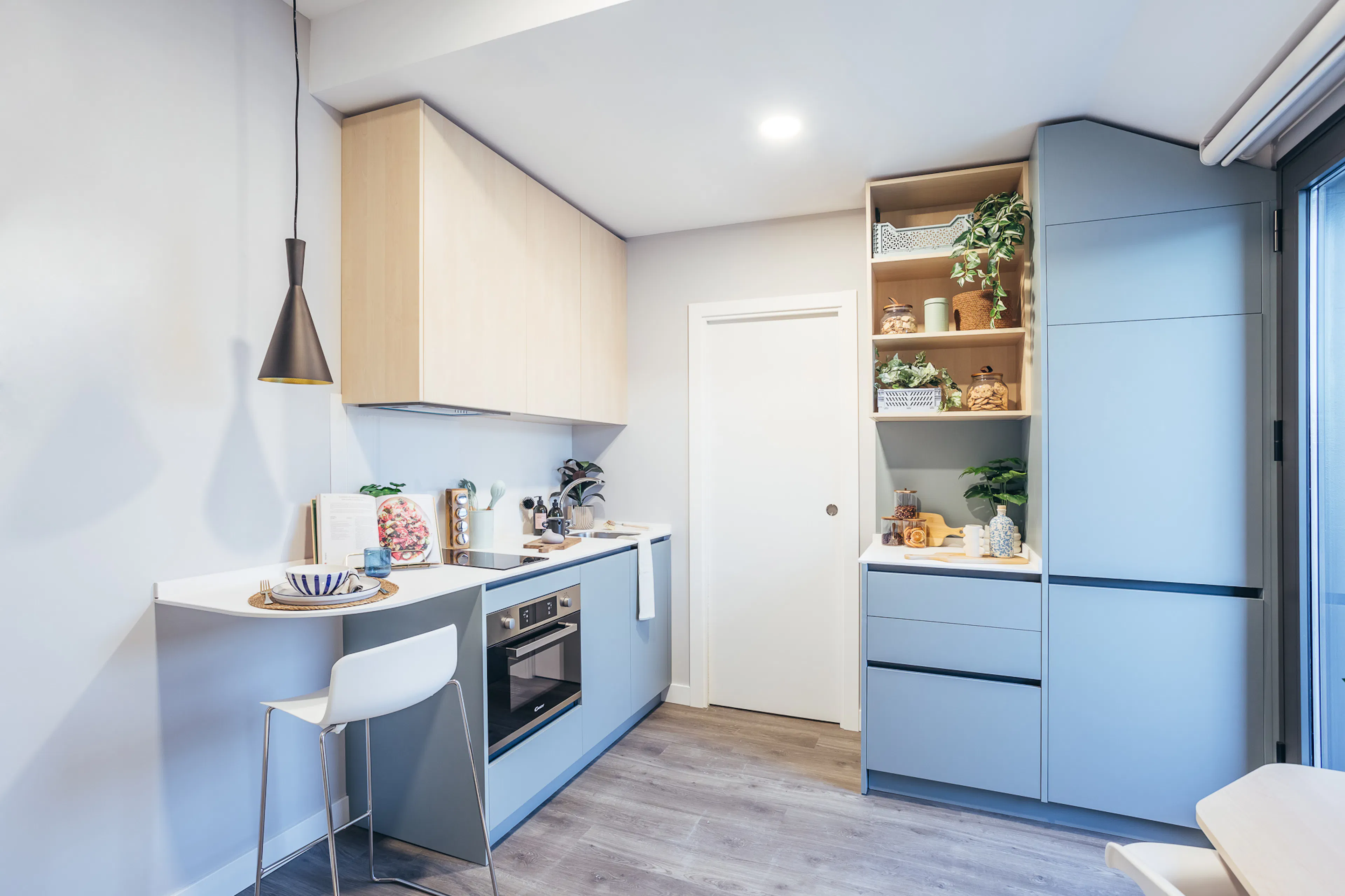 Luxe Studio KITCHEN 1