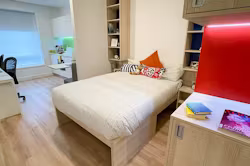 unilife-sparkford-house-winchester-Luxury Studio