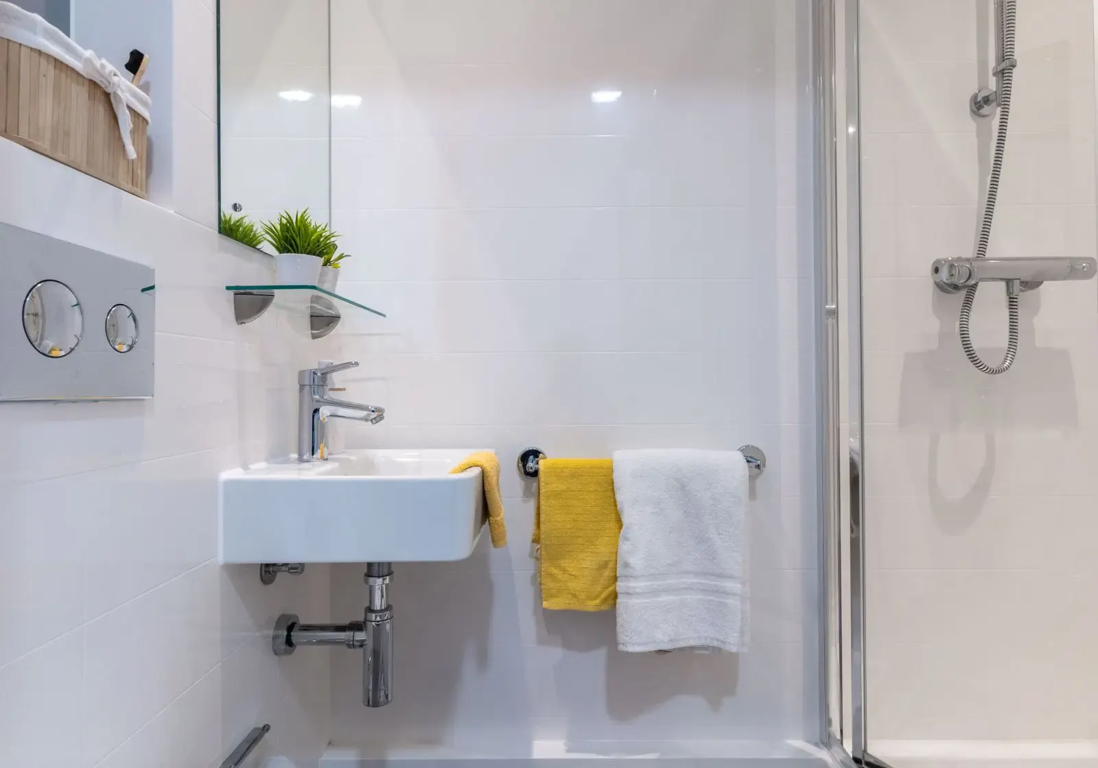 Bronze En Suite