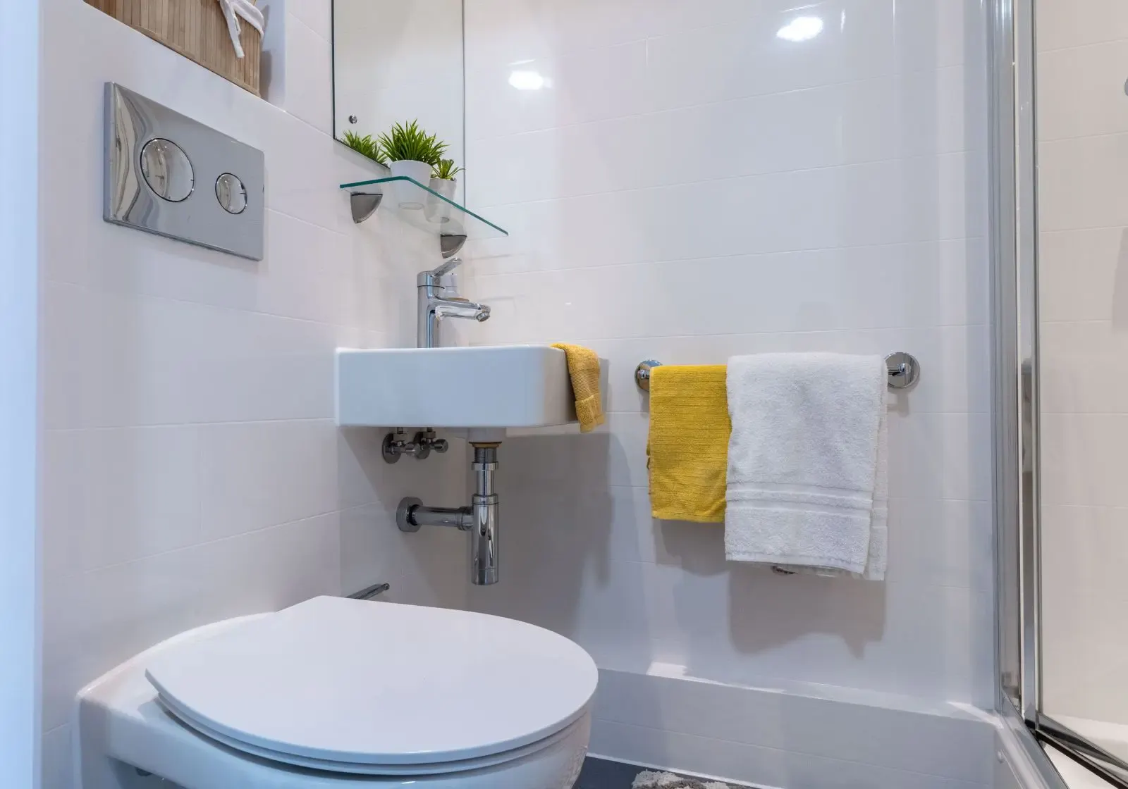 Bronze En Suite