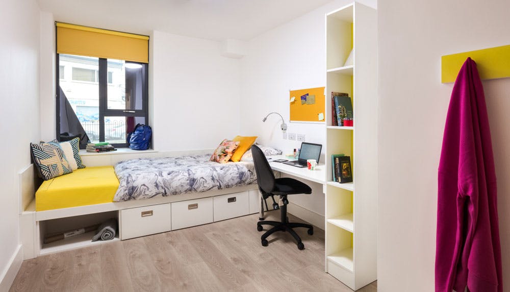 cork-marshs-yard-cork-Courtyard En-suite